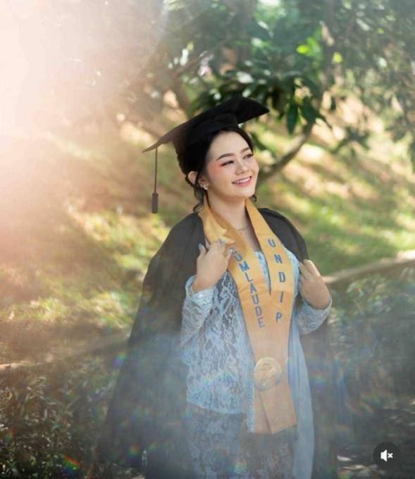 ANNISA UNDIP