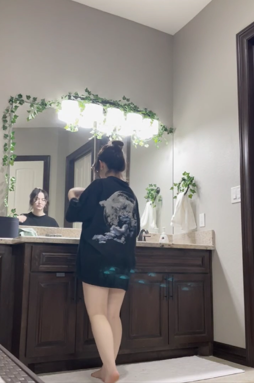 Tante tiba-tiba sange